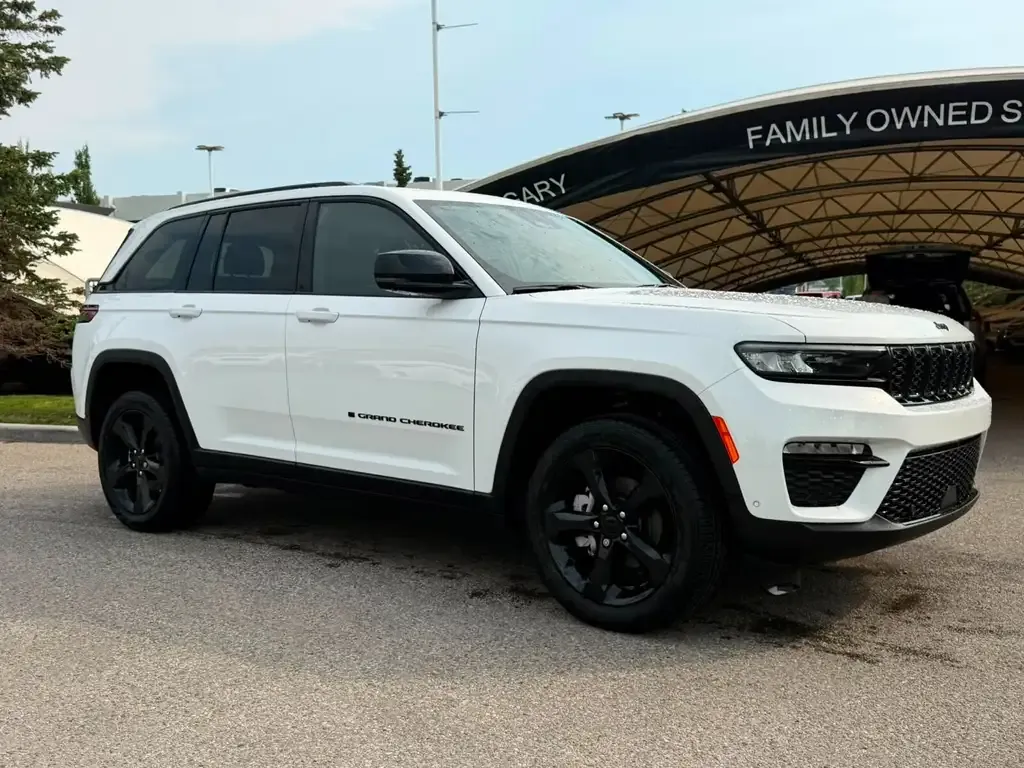 Jeep Grand Cherokee 2025 photo 2