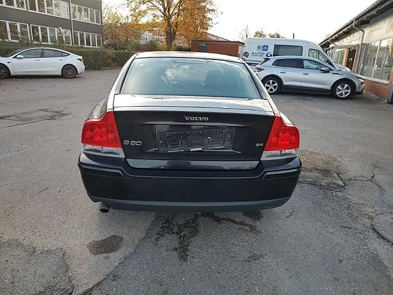 Volvo S60 2005 photo 5