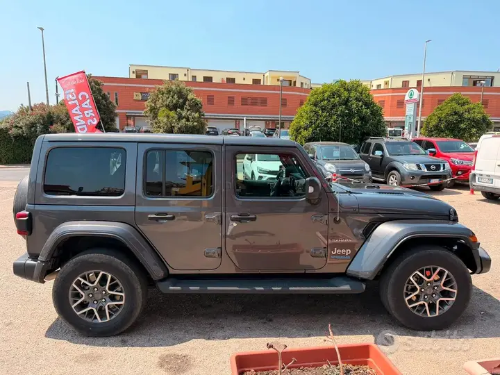 Jeep Wrangler Unlimited 2022 photo 5