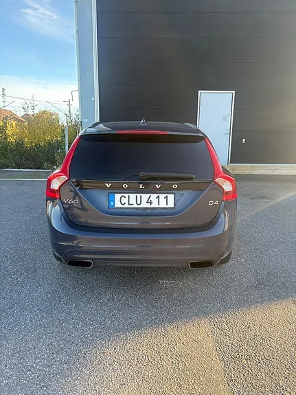 Volvo V60 2015 photo 3