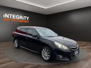 Subaru Legacy 2011 photo 2