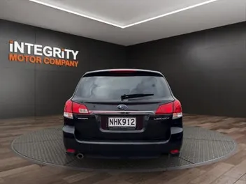 Subaru Legacy 2011 photo 5