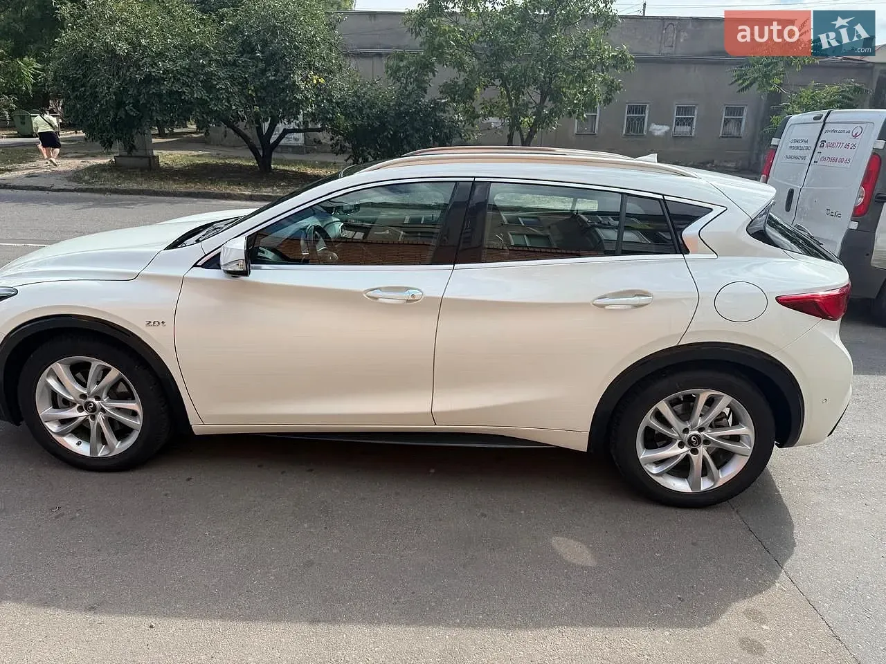 Infiniti Qx30 2018 photo 4