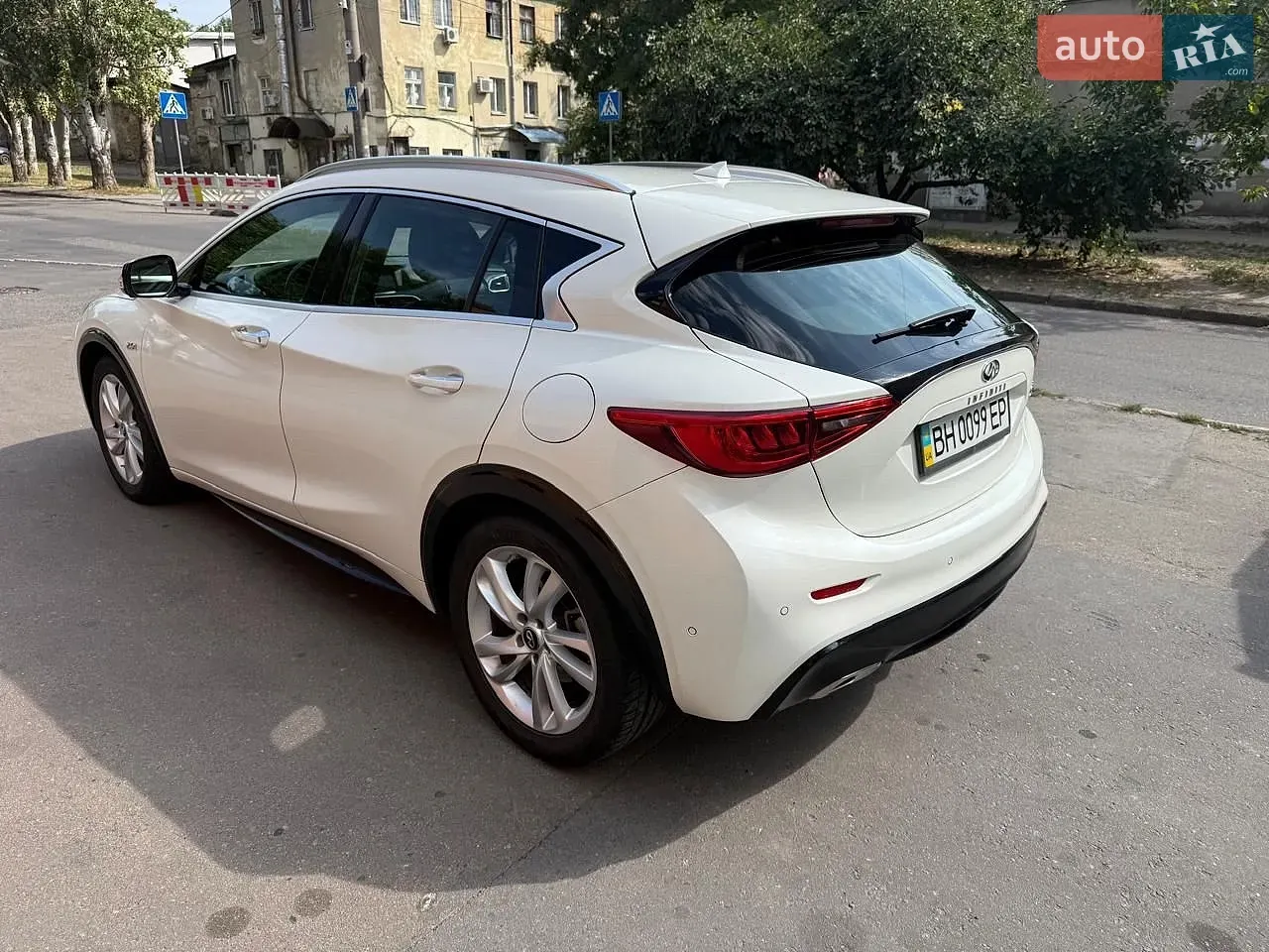 Infiniti Qx30 2018 photo 5