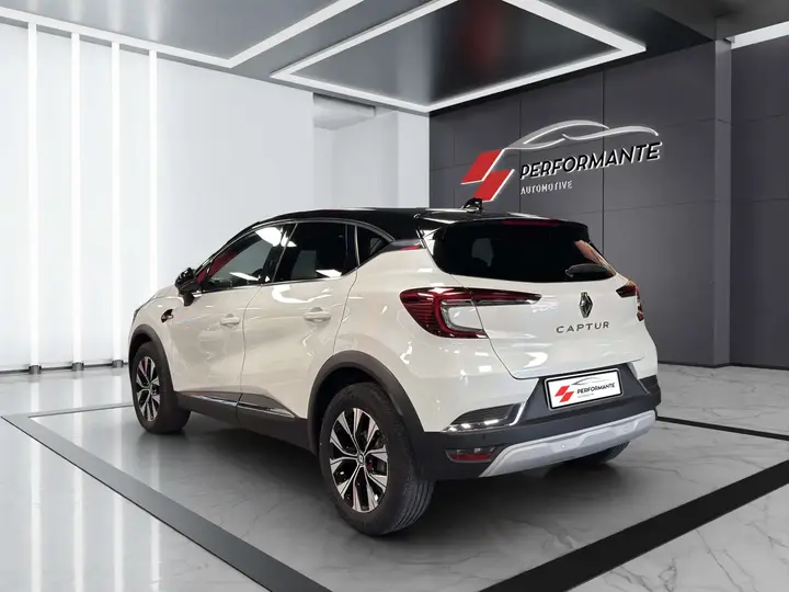 Renault Captur 2023 photo 5
