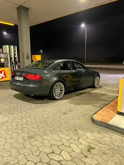 Audi A4 2008 photo 3