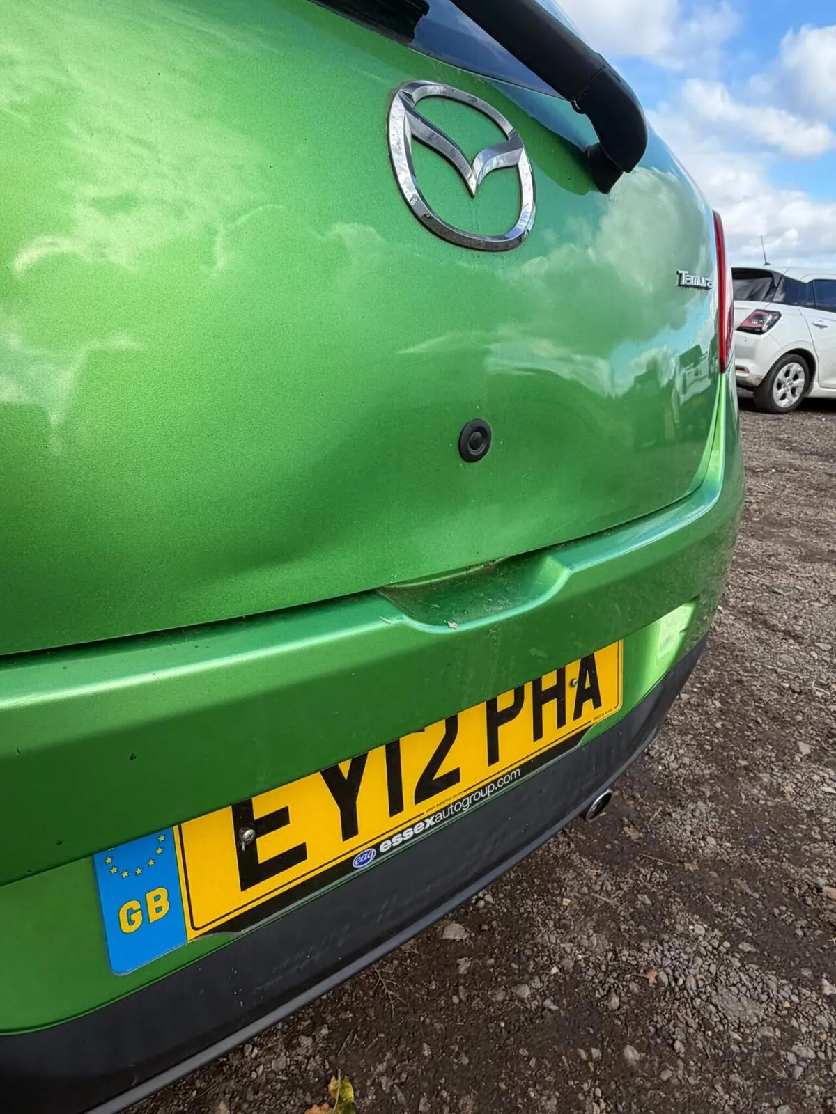 Mazda Mazda2 2012 photo 5
