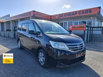 Nissan Serena 2012 photo 2