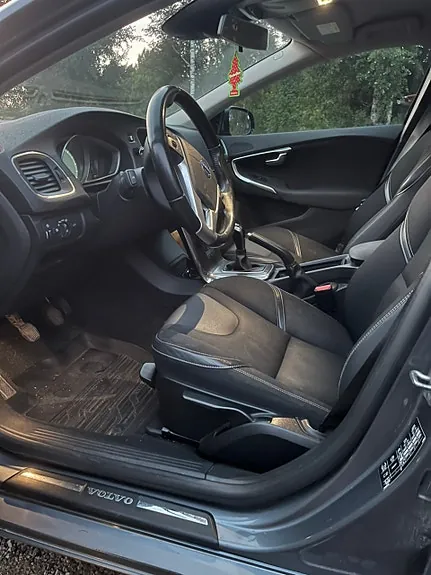 Volvo V40 2015 photo 4