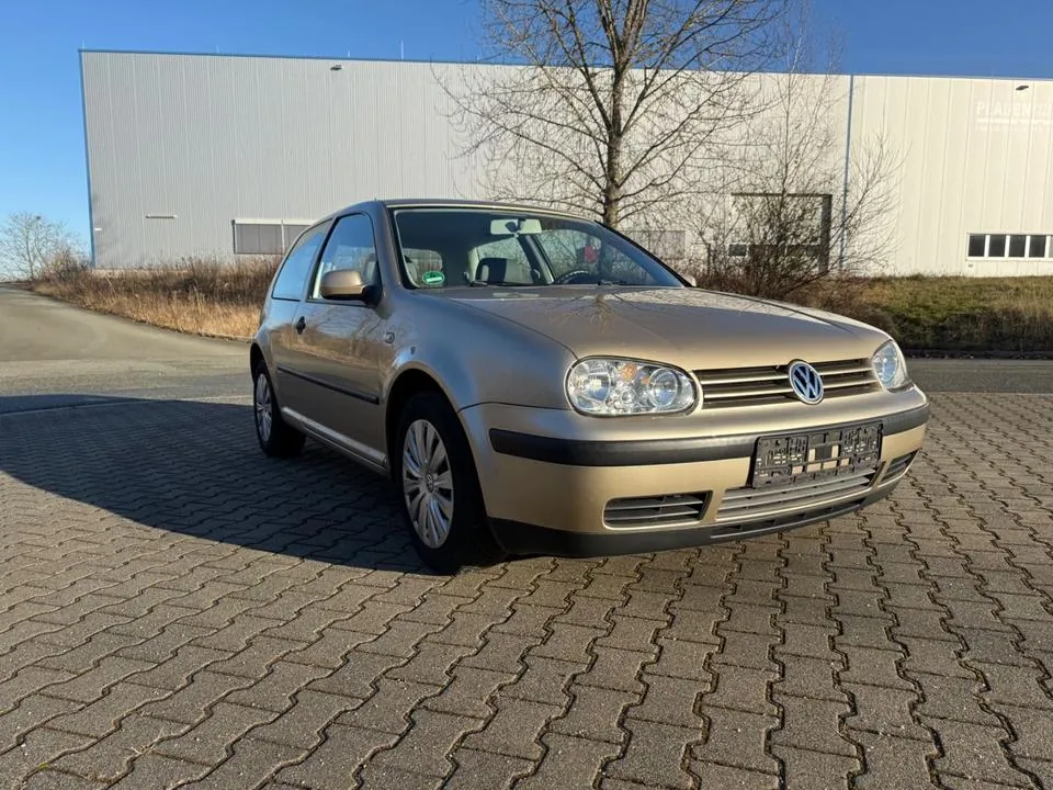 Volkswagen Golf 4
