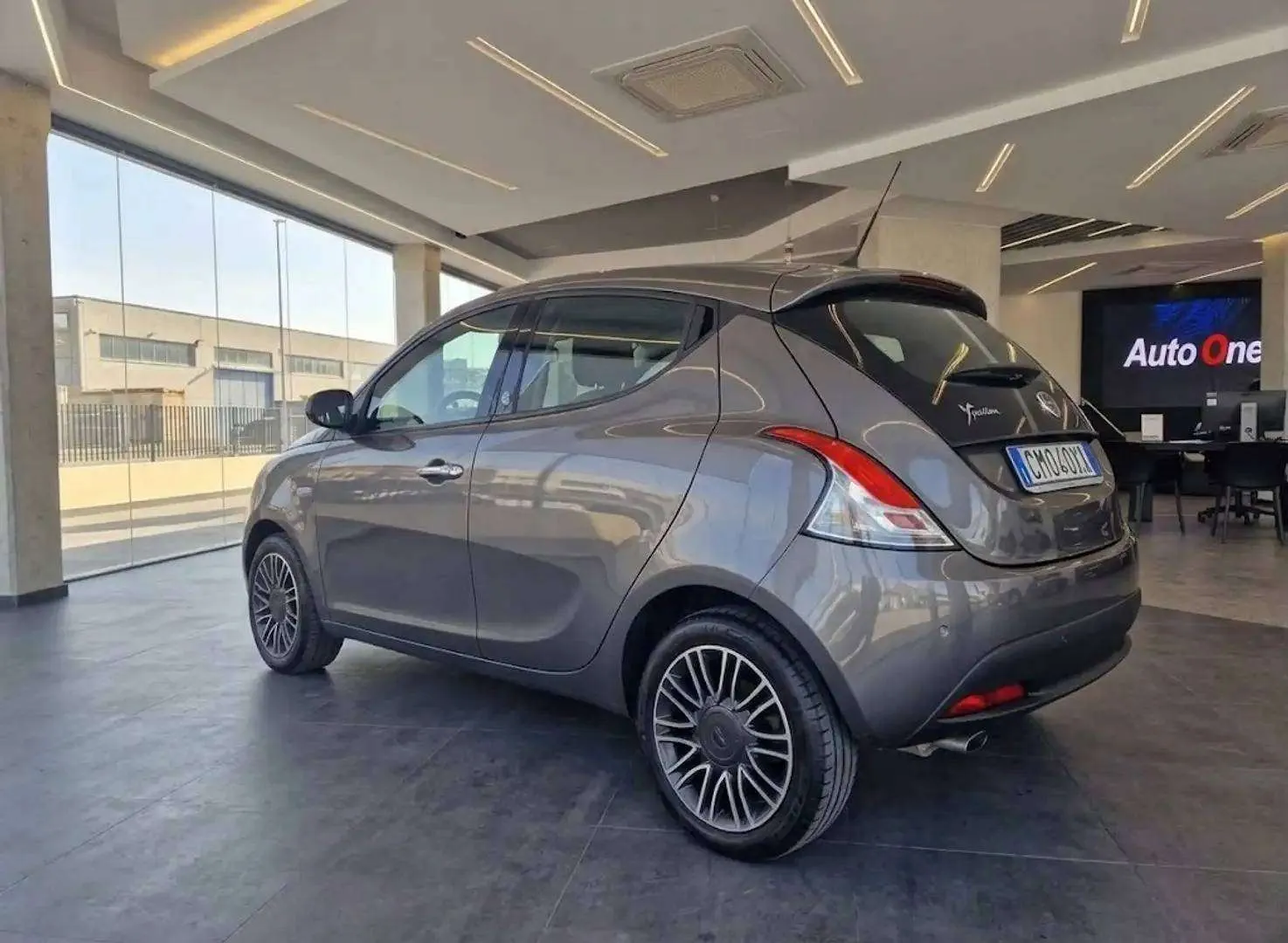 Lancia Ypsilon 2022 photo 4