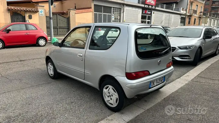 Fiat 600 2007 photo 2