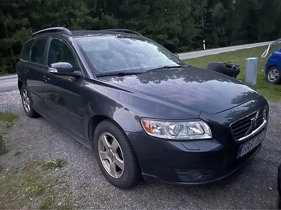 Volvo V50 2009 photo 2