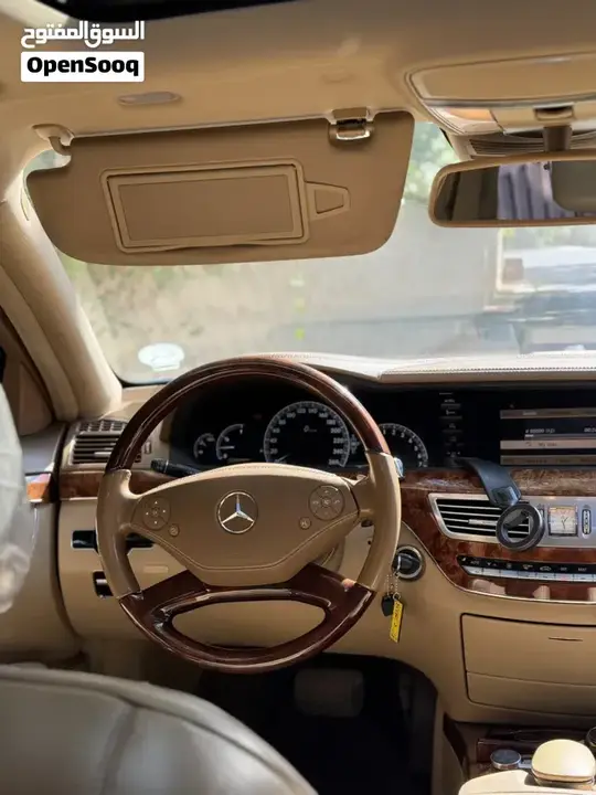 Mercedes-Benz S-Class 2011 photo 2