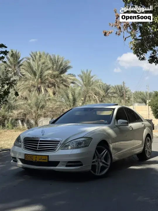 Mercedes-Benz S-Class 2011 photo 4