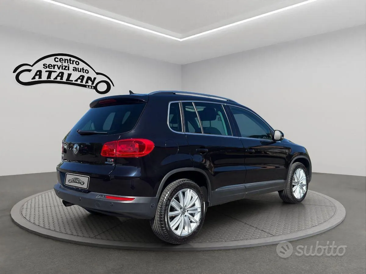 Volkswagen Tiguan 2012 photo 5