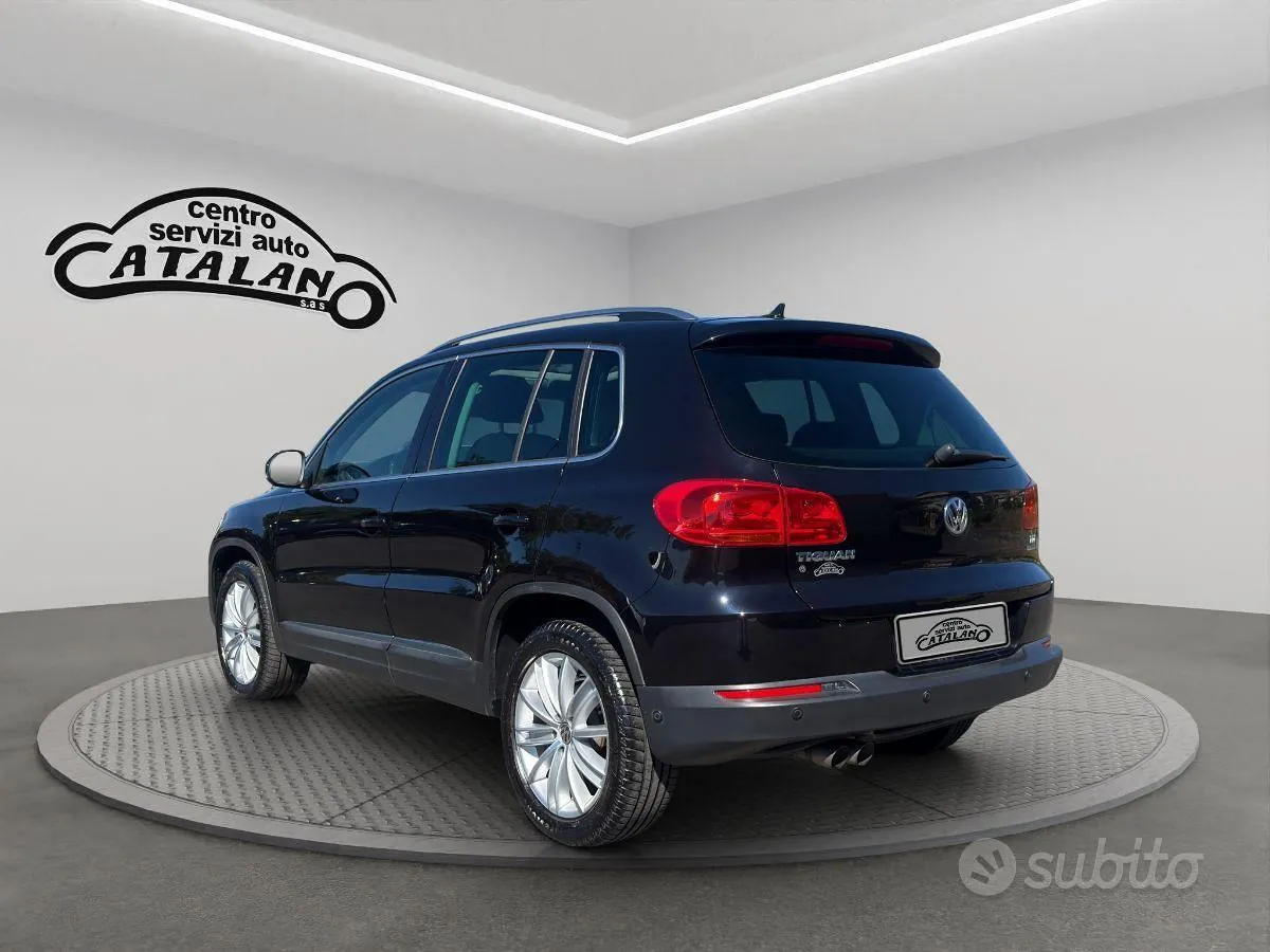 Volkswagen Tiguan 2012 photo 3