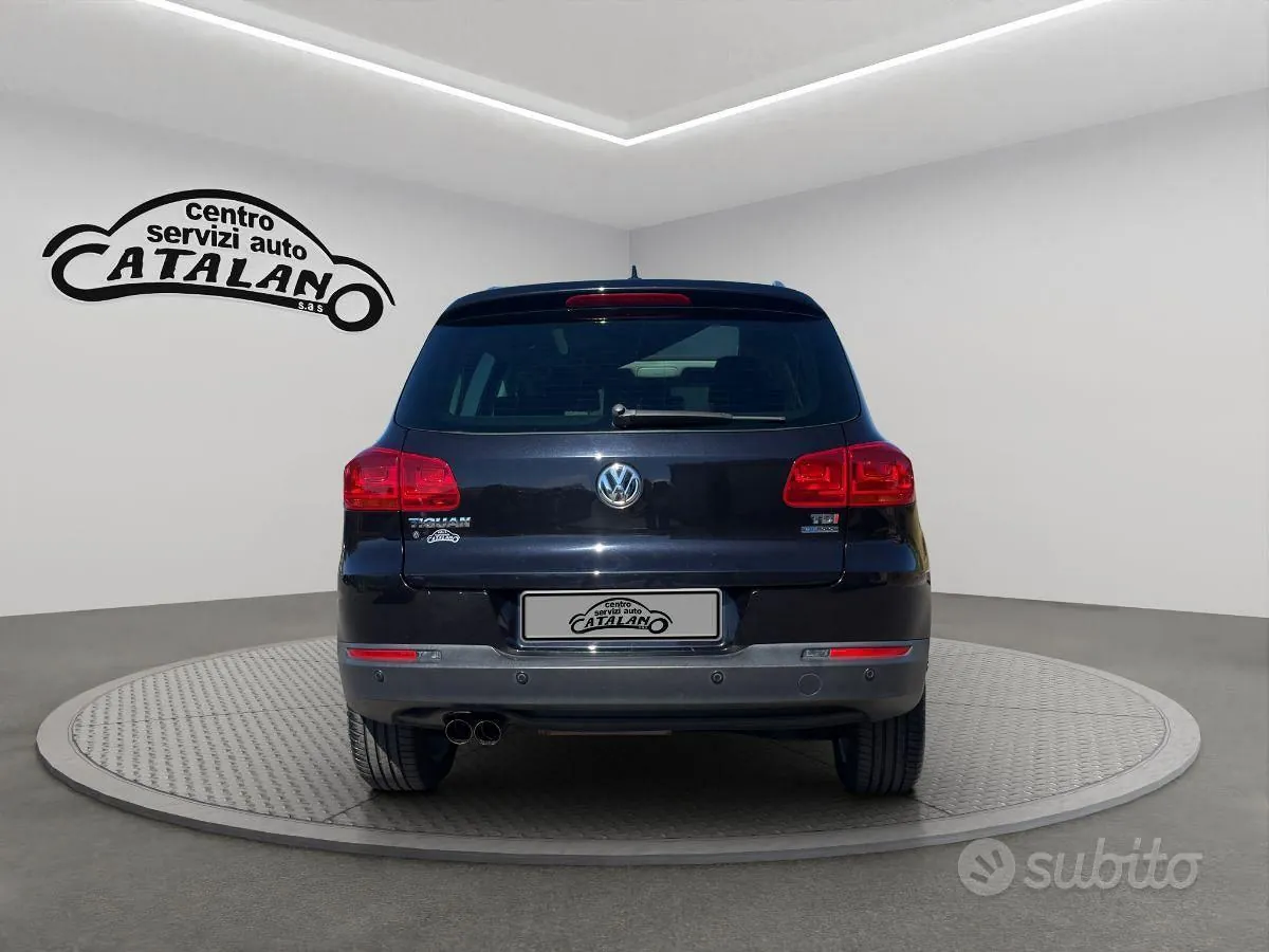 Volkswagen Tiguan 2012 photo 4