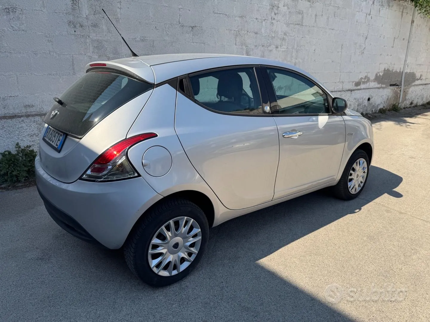 Lancia Ypsilon 2015 photo 3