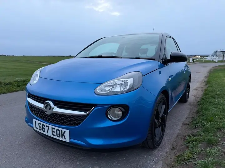 Vauxhall Adam 2017 photo 2