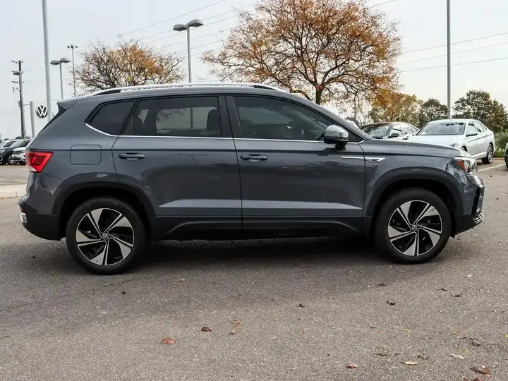 Volkswagen Taos 2024 photo 3