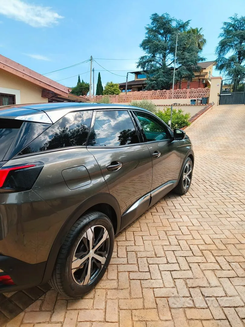 Peugeot 3008 2018 photo 3