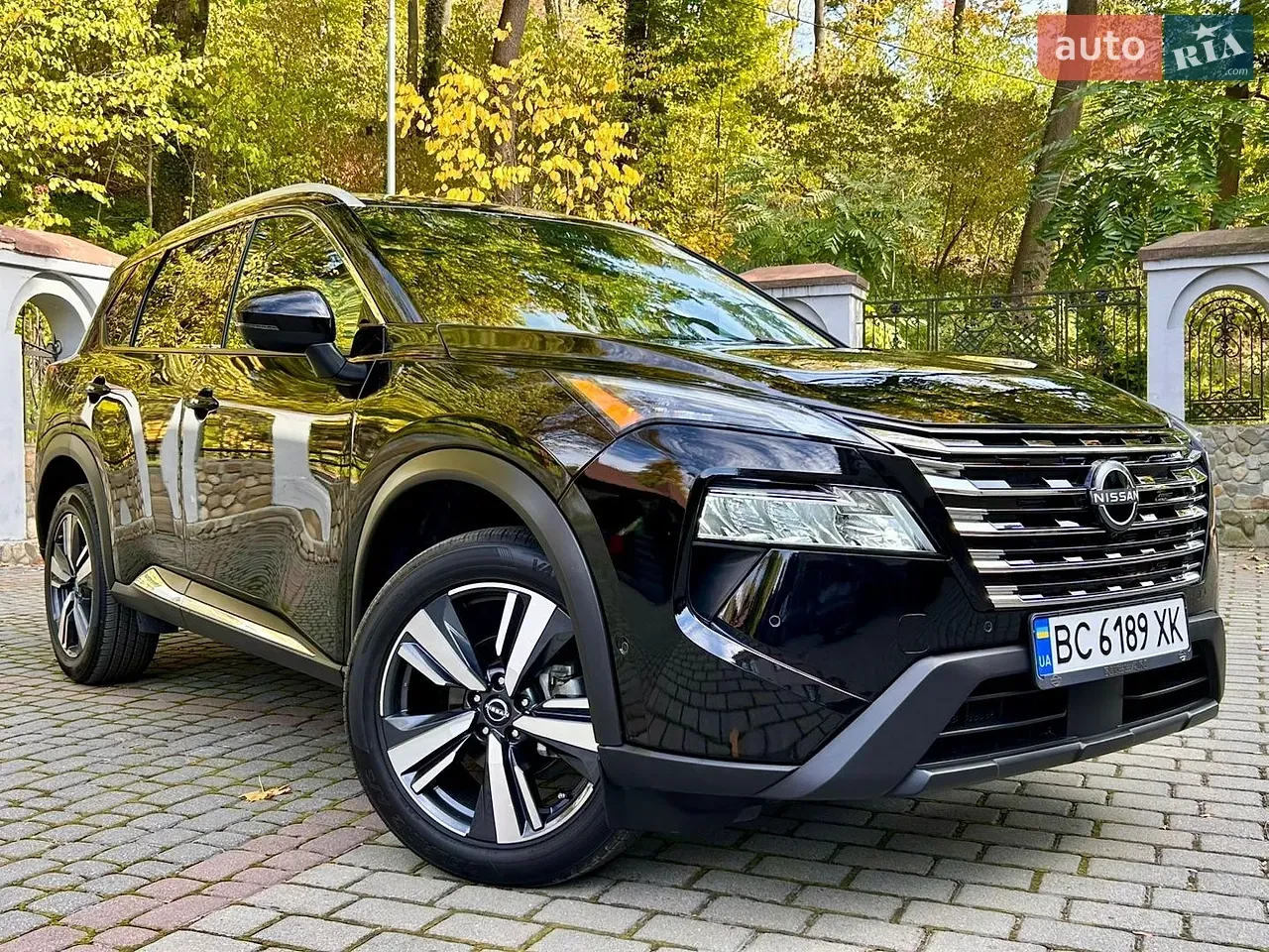 Nissan Rogue 2023 photo 2