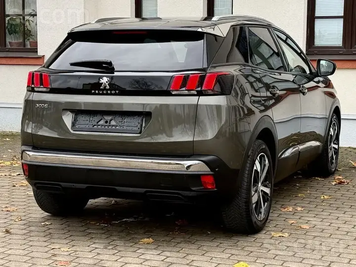 Peugeot 3008 2018 photo 3