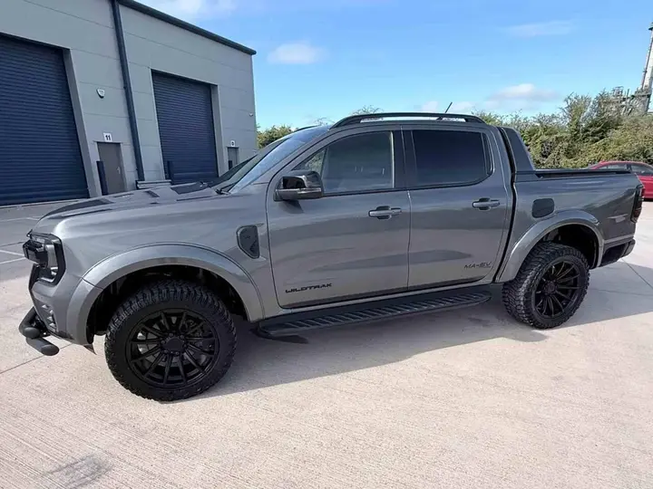Ford Ranger 2023 photo 2