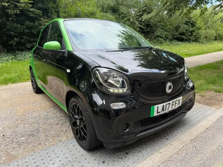 Smart Forfour 2017 photo 2