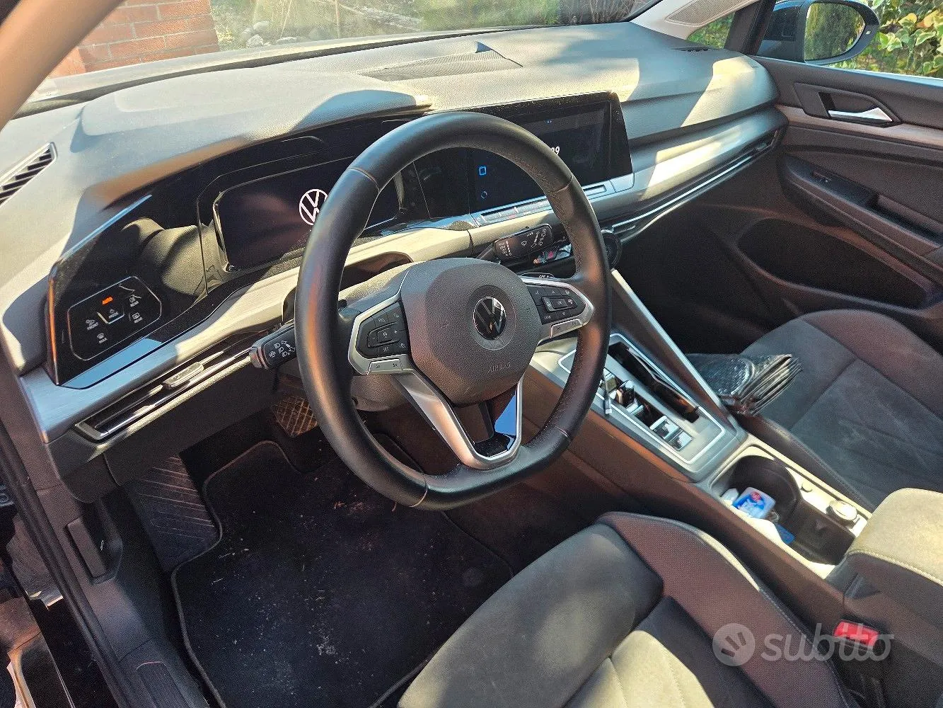 Volkswagen Golf 2021 photo 2