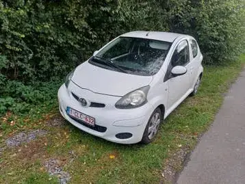Toyota Aygo 2011 photo 4