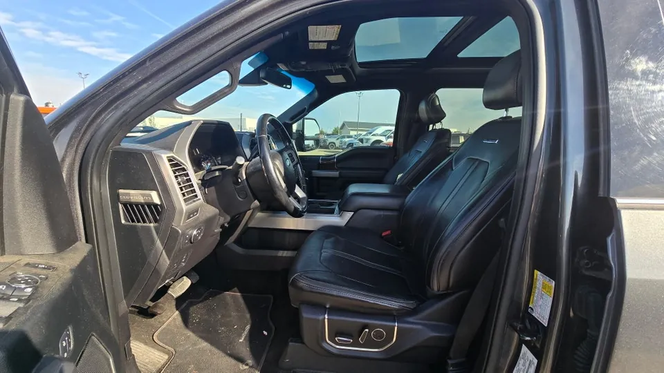 Ford Super Duty F-350 2017 photo 5