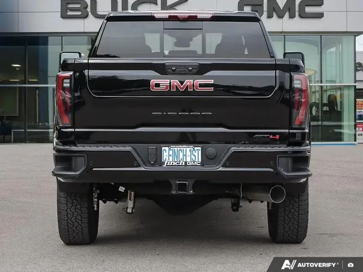 GMC Sierra 2500Hd 2026 photo 5