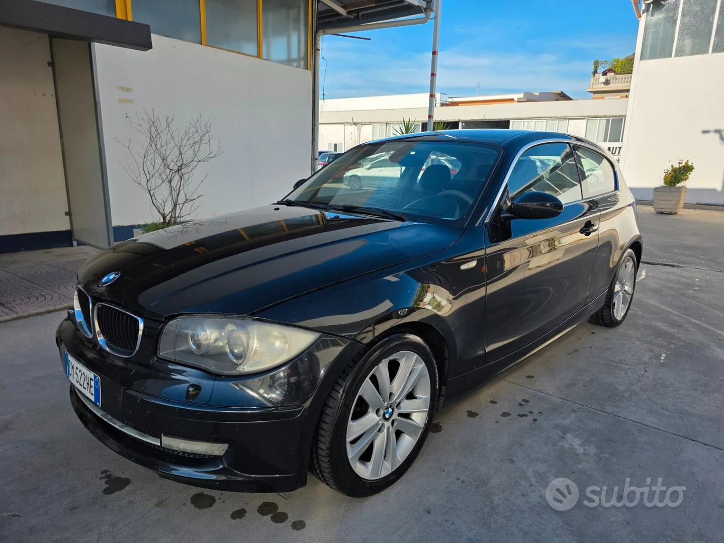 BMW 120D 2009 photo 3