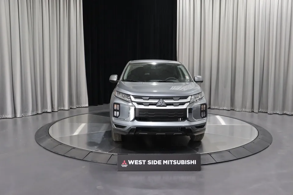 Mitsubishi Rvr 2026 photo 2