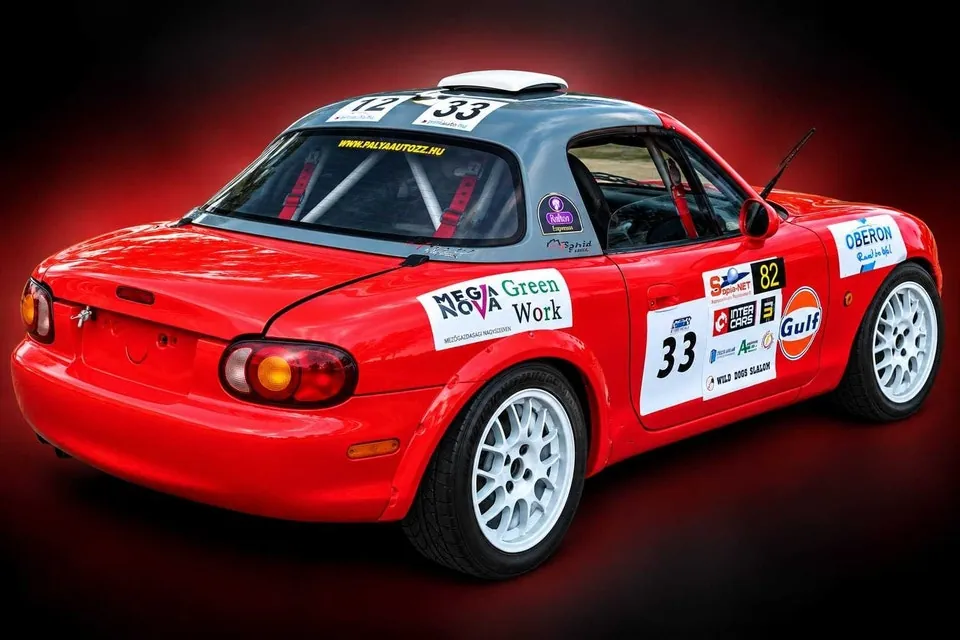 Mazda Mx-5 1996 photo 2