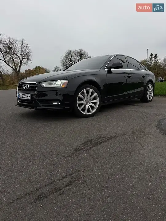 Audi A4 2013 photo 4
