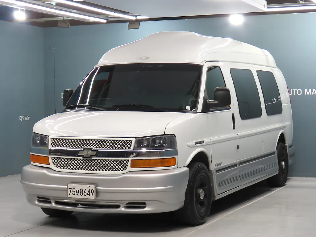 Chevrolet Express Van