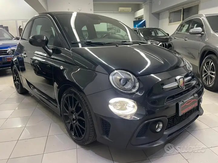 Abarth 595 2023 photo 3