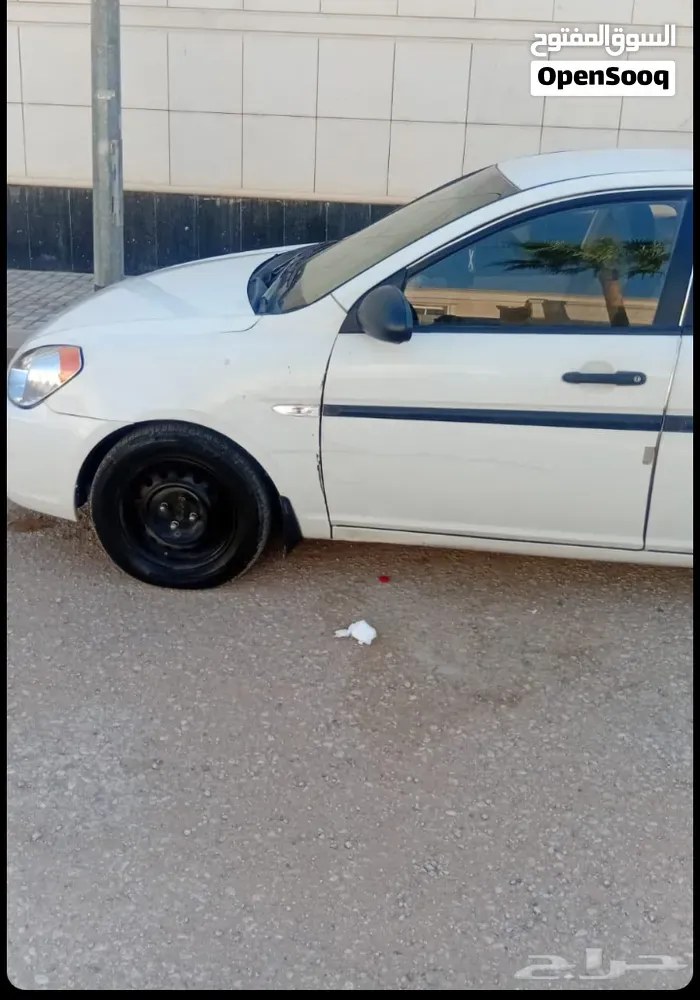 Hyundai Accent 2010 photo 5