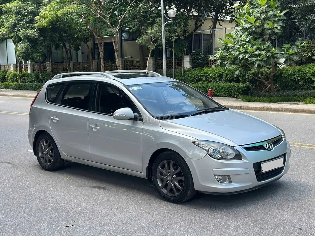 Hyundai I30 2010 photo 4
