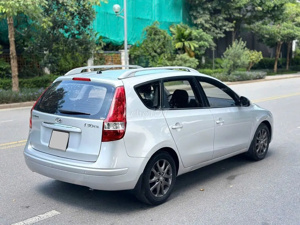Hyundai I30 2010 photo 3