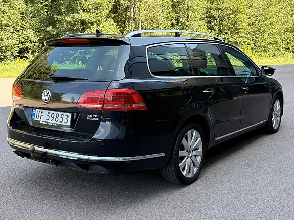 Volkswagen Passat 2012 photo 5