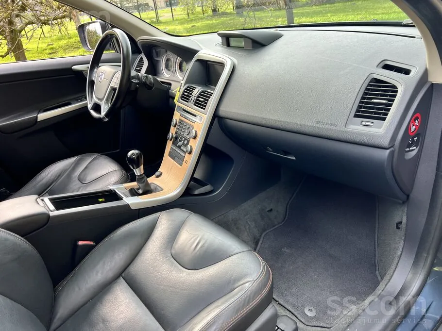 Volvo Xc 60 2011 photo 5