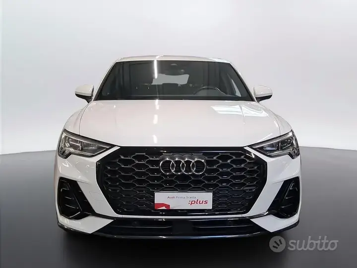 Audi Q3 2022 photo 4