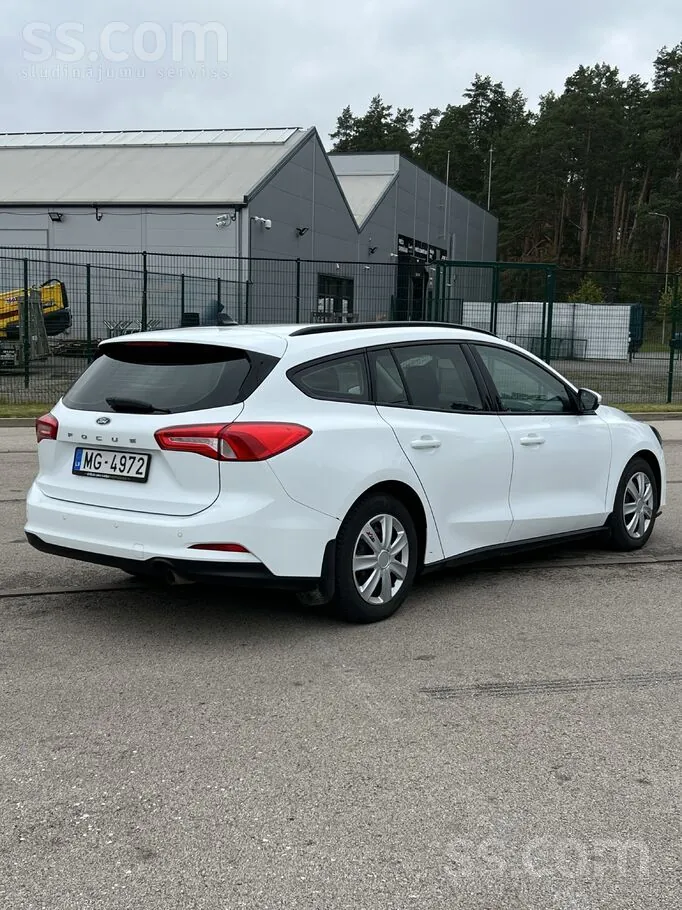 Ford Focus 2019 photo 5