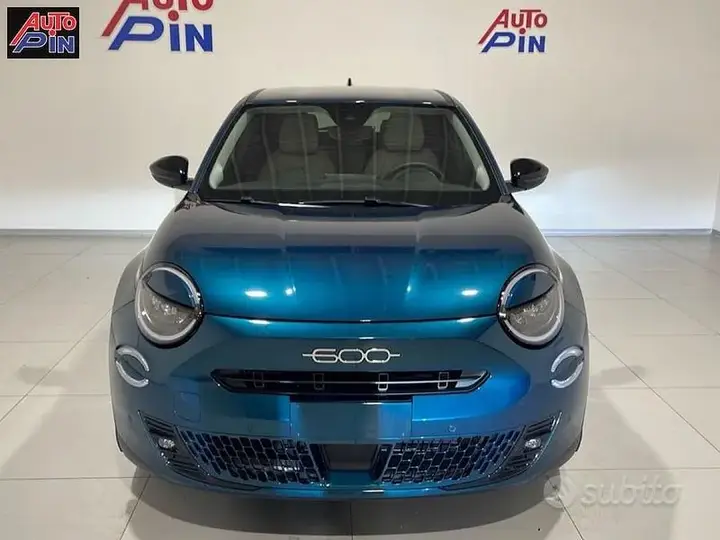 Fiat 600 2025 photo 2