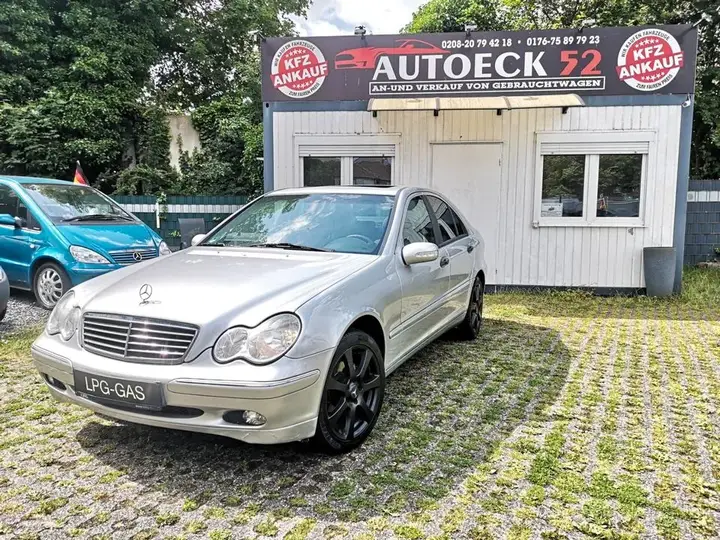 Mercedes-Benz C180 Classic