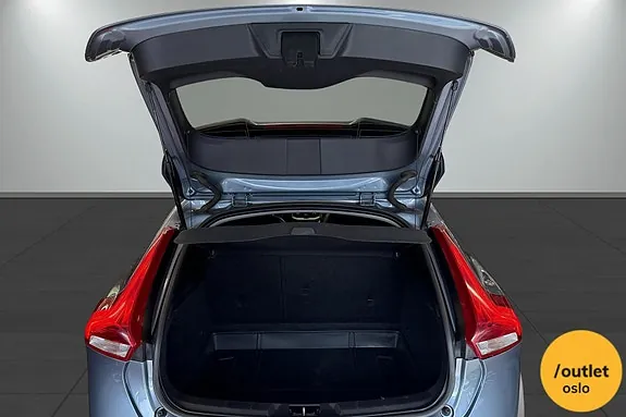 Volvo V40 Cross Country 2017 photo 5
